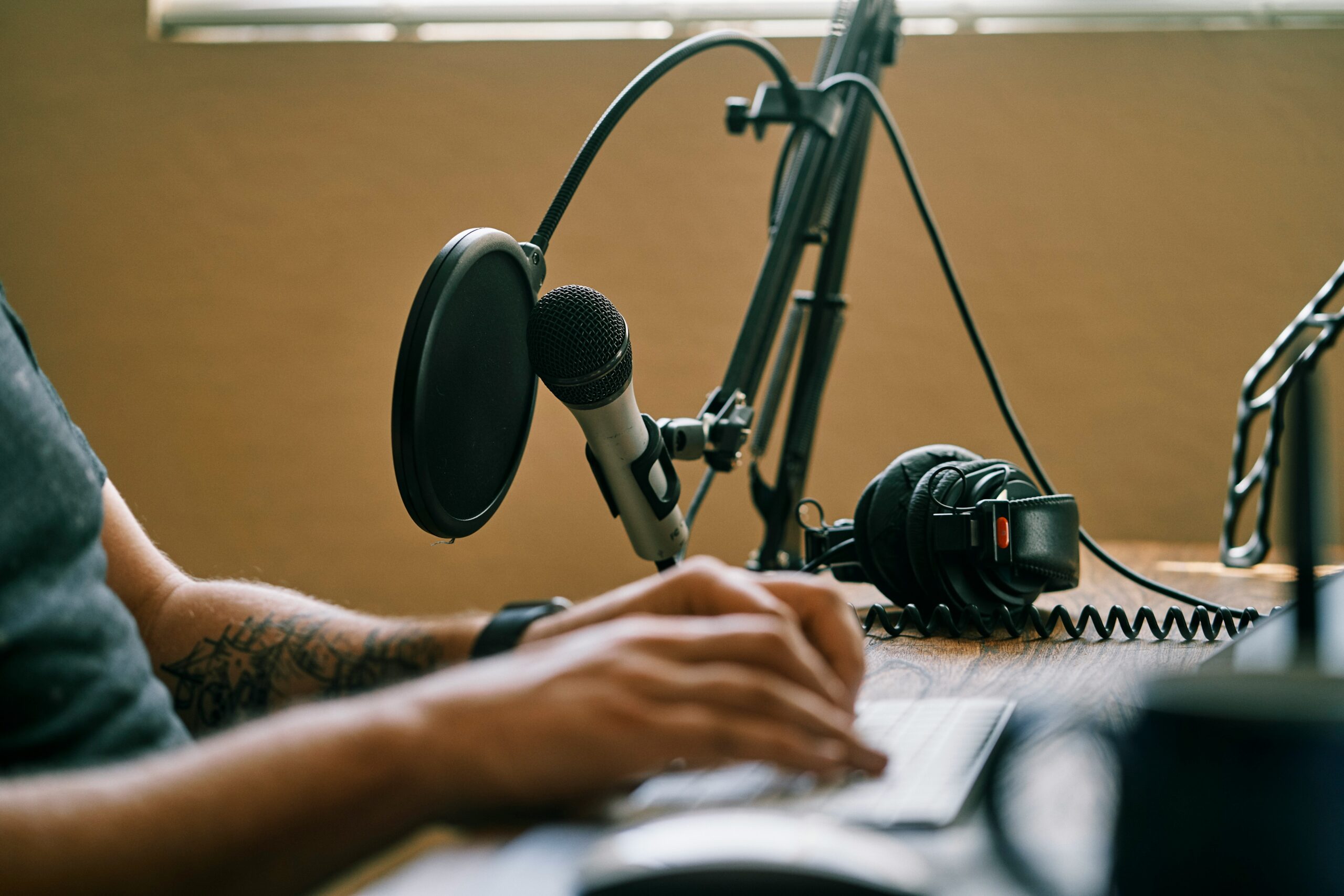 kit-formerly-convertkit-waxDxYM2XI4-unsplash